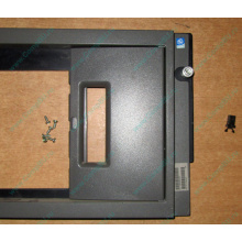 Дверца HP 226691-001 для передней панели сервера HP ML370 G4 (Самара)